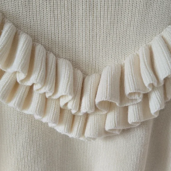 Frame Ruffle Yoke Ribbed Wool Blend Off White Oversized Knit Sweater Size Small - Picture 4 of 8